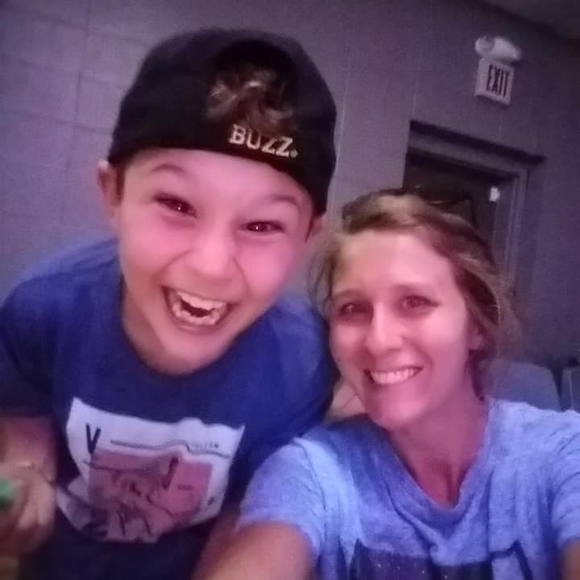 Meet your Posher, Melisa - Picture 1 of 1